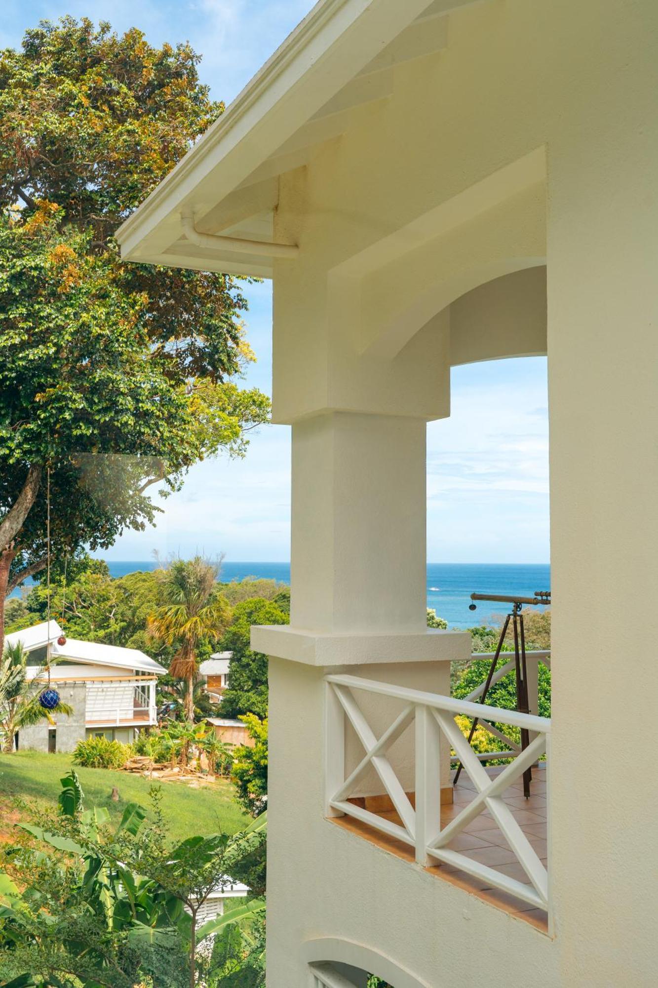 Blue Roatan Resort West Bay Exterior foto